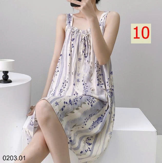 26HA0203.01 - VÁY LANH LỤA HAI DÂY MẶC NHÀ