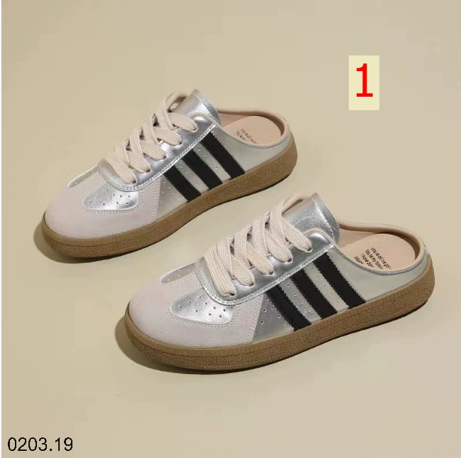 26HA0203.19 - SỤC THỂ THAO VẠCH SỌC CHO NỮ