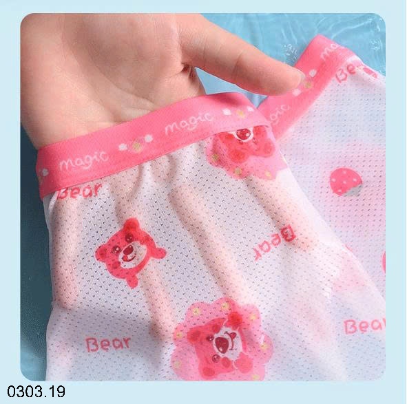 26HA0303.19 - SET 4 CHÍP TÀNG HÌNH BÉ GÁI
