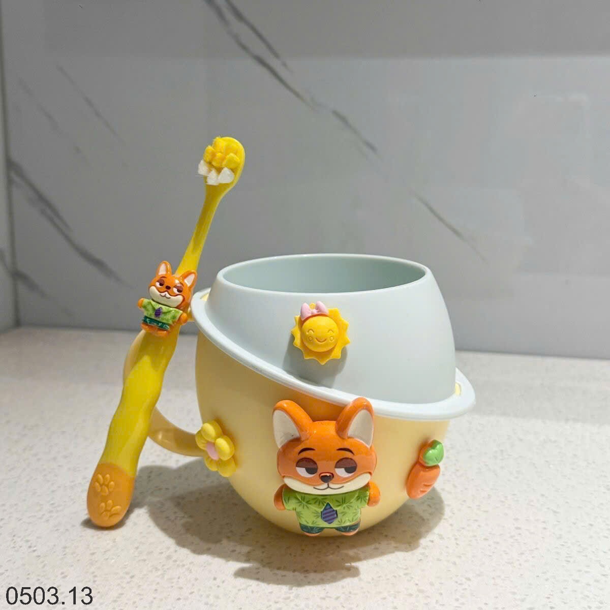 26HA0503.13 - SET CỐC KÈM BÀN CHẢI ĐÁNH RĂNG HOẠT HÌNH CHO BÉ YÊU