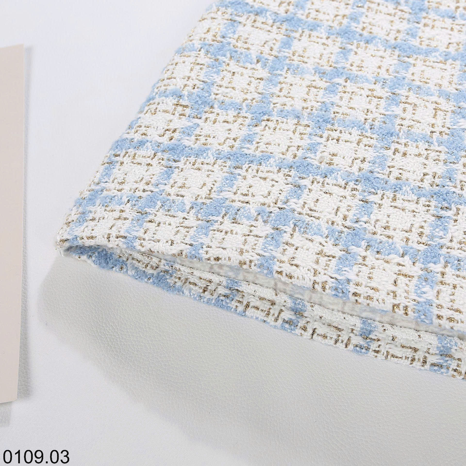 26HA0109.03 - CHÂN VÁY KẺ CHỮ A NỮ