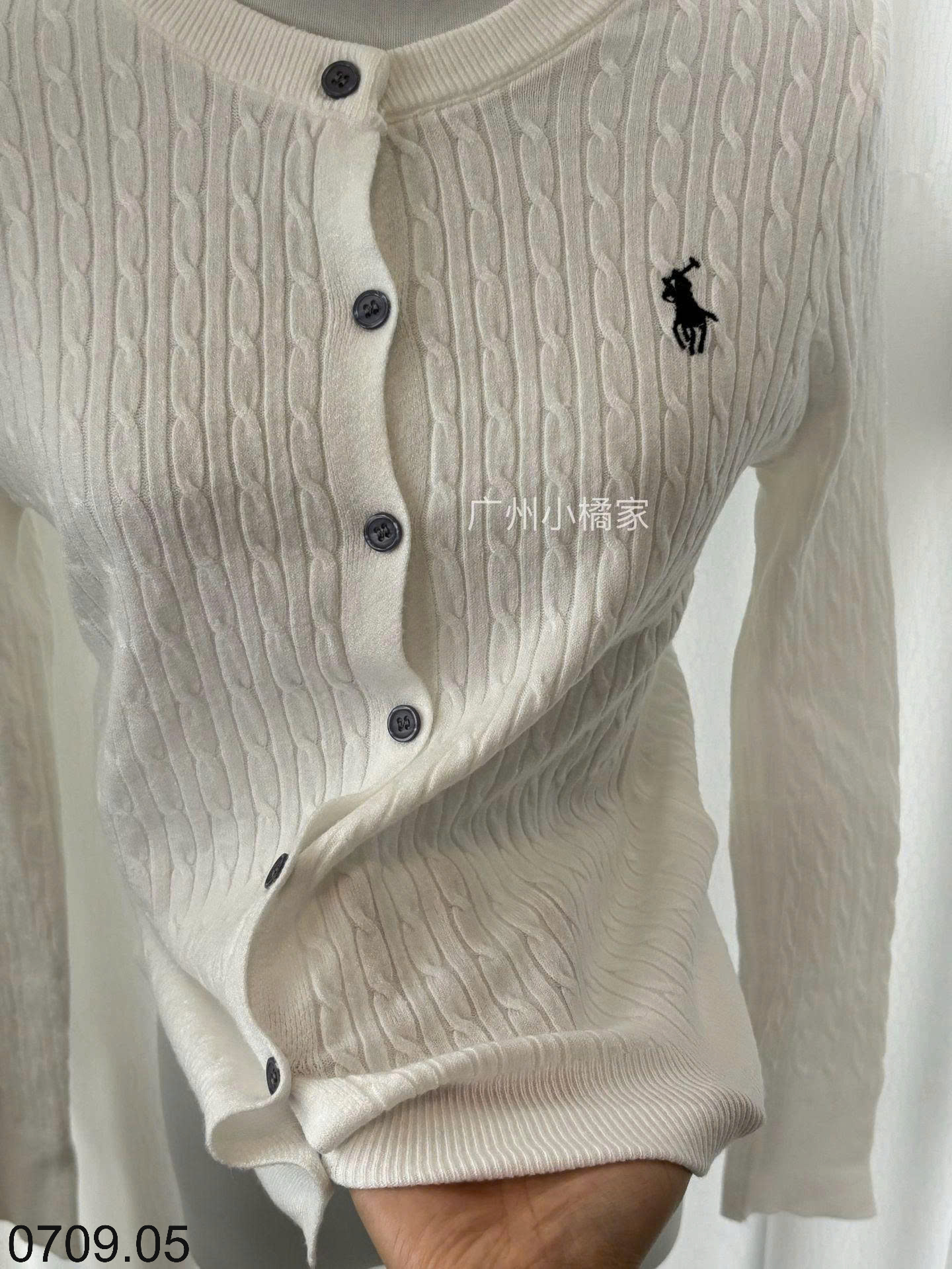 26HA0709.05 - ÁO LEN CARDIGAN HÌNH NGỰA