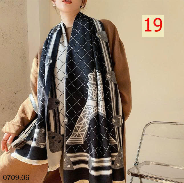 26HA0709.06 - KHĂN CHOÀNG MÙA ĐÔNG