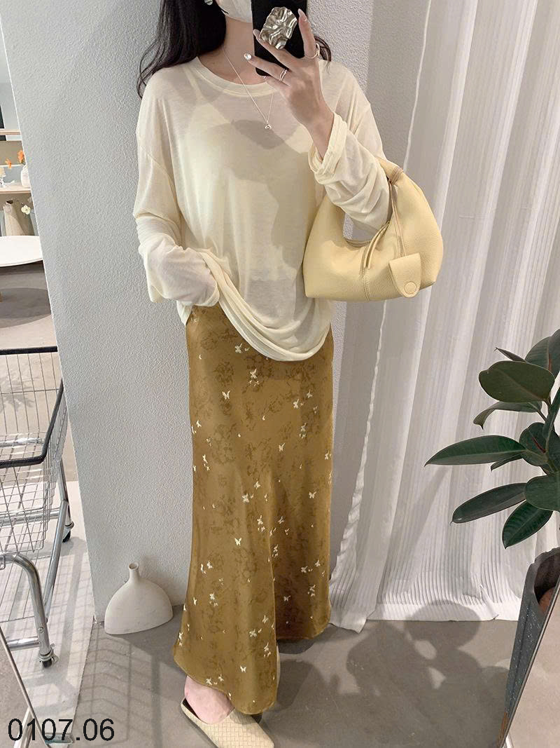 26HA0107.06 - CHÂN VÁY OMALAE SATIN IN HÌNH BƯỚM