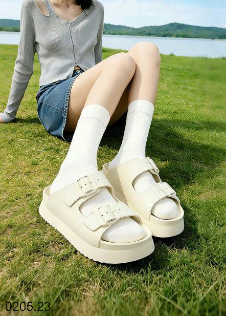 26HA0205.23 - DÉP ĐẾ CAO BIRKENSTOCK NHÀ UTUNE
