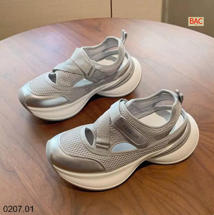 26HA0207.01 - GIÀY THỂ THAO THOÁNG KHÍ CHO NỮ
