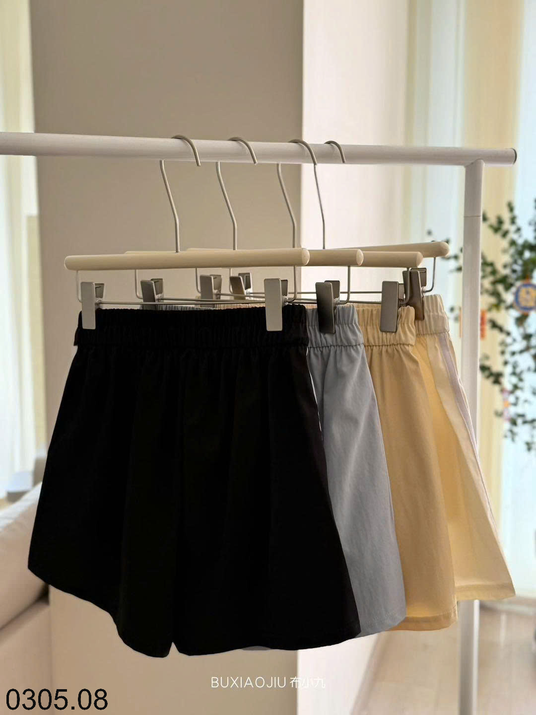 26HA0305.08 - QUẦN SHORT THỂ THAO BU XIAOJIU CHO NỮ
