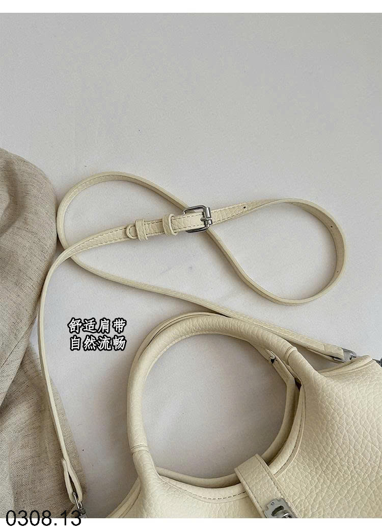 26HA0308.13 - TÚI XÁCH NỮ MÓC NGỰA