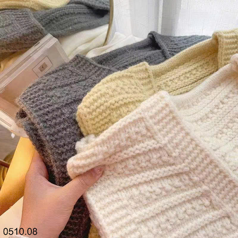 26HA0510.08 - ÁO GILE LEN CỔ V PHỐI NÚT GỖ