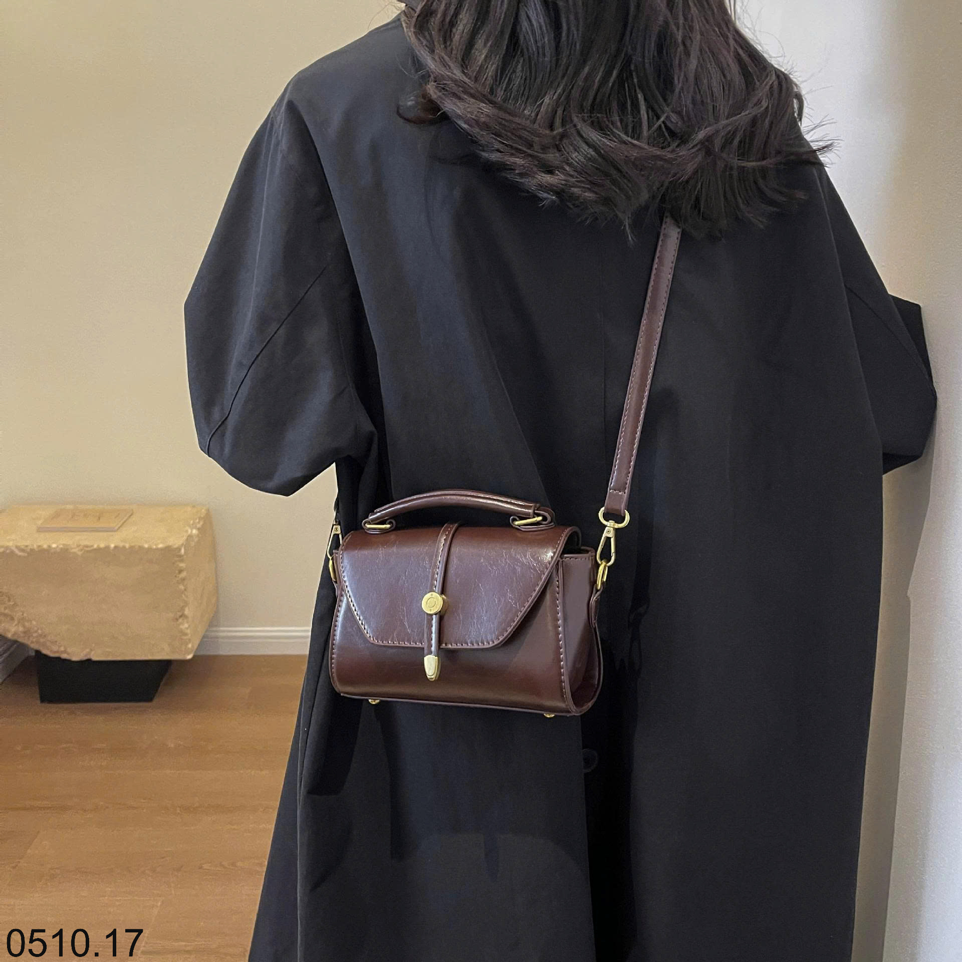 26HA0510.17 - TÚI NICHE RETRO CHO NỮ
