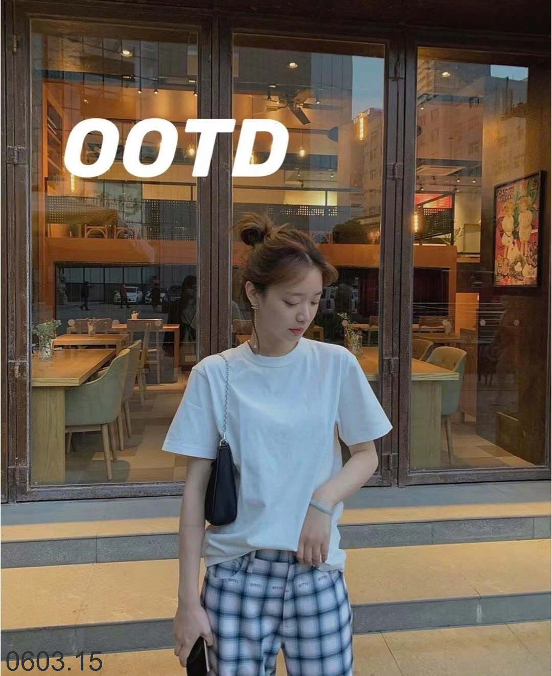 26HA0603.15 - ÁO PHÔNG BASIC MJ UNIQLO