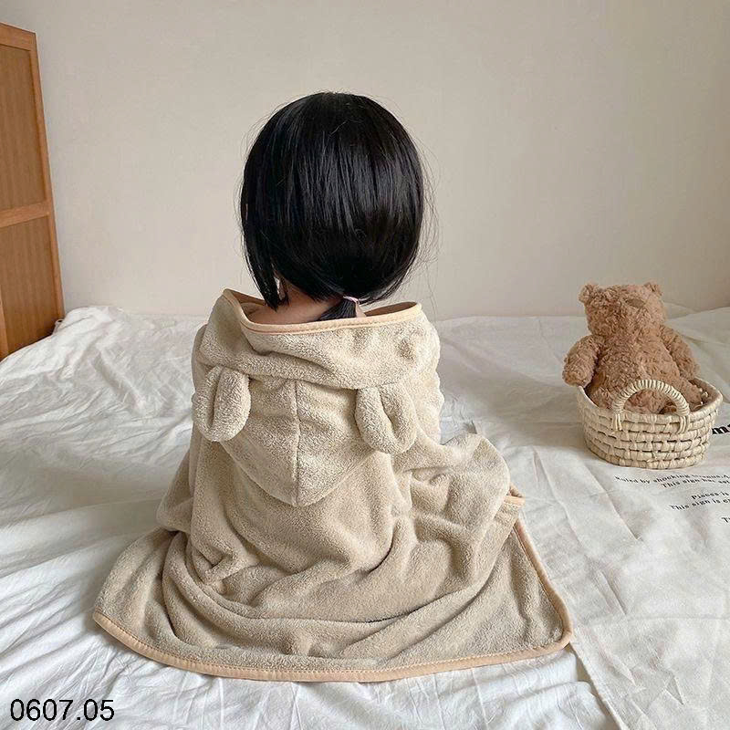 26HA0607.05 - ÁO CHOÀNG TẮM CHO BÉ