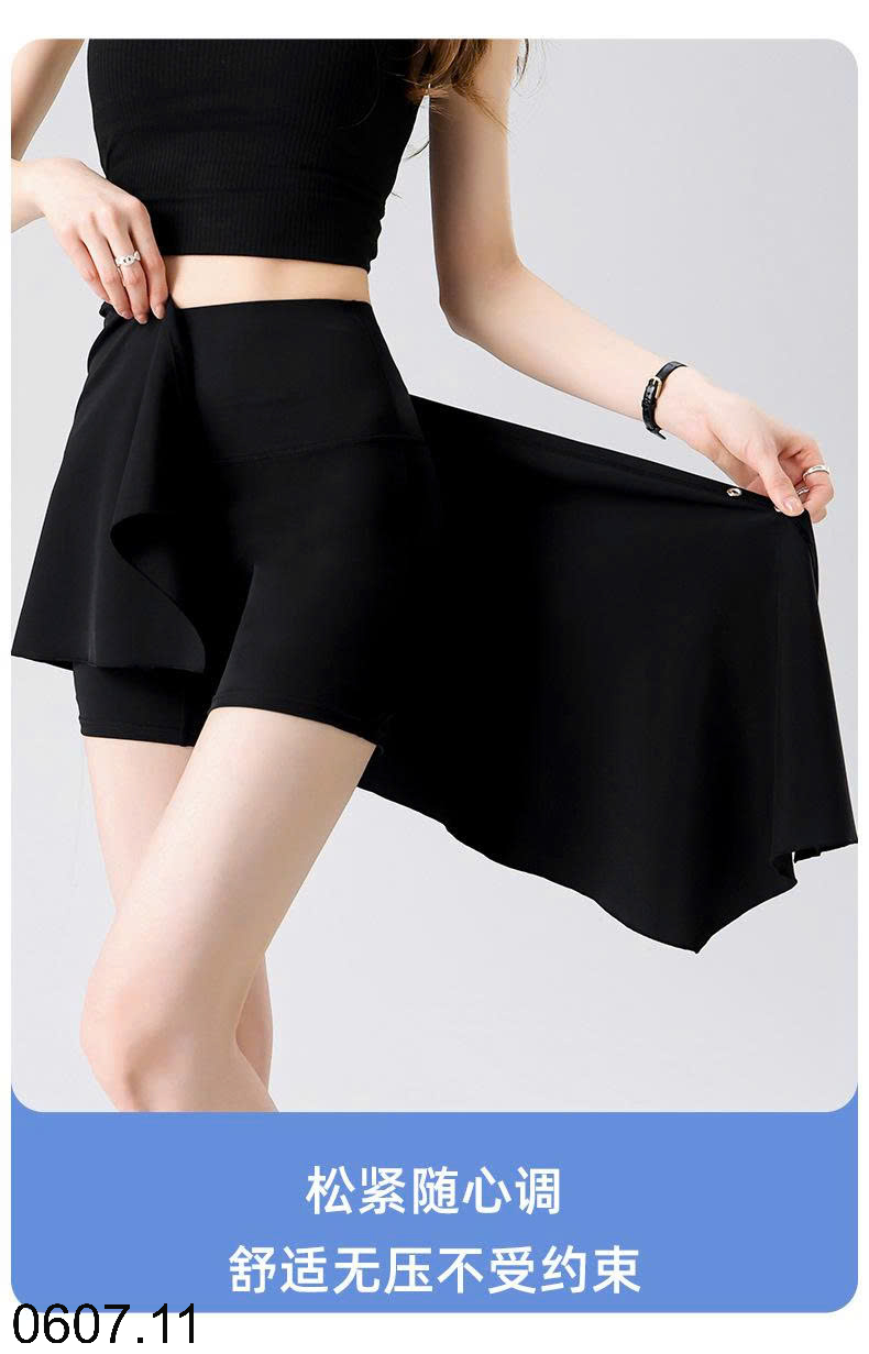 26HA0607.11 - QUẦN SHORT TẬP KÈM KHĂN