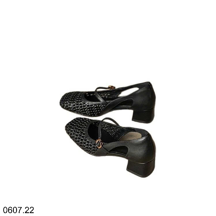 26HA0607.22 - SANDAL BÍT MŨI KIỂU PHÁP MARY JANE THOÁNG KHÍ