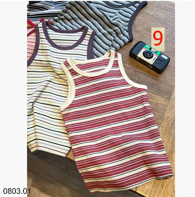 26HA0803.01 - BA LỖ KẺ AMBB BÉ GÁI