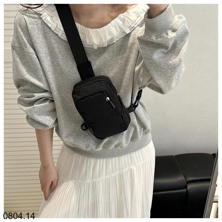 26HA0804.14 - TÚI ĐEO NGỰC THỜI TRANG