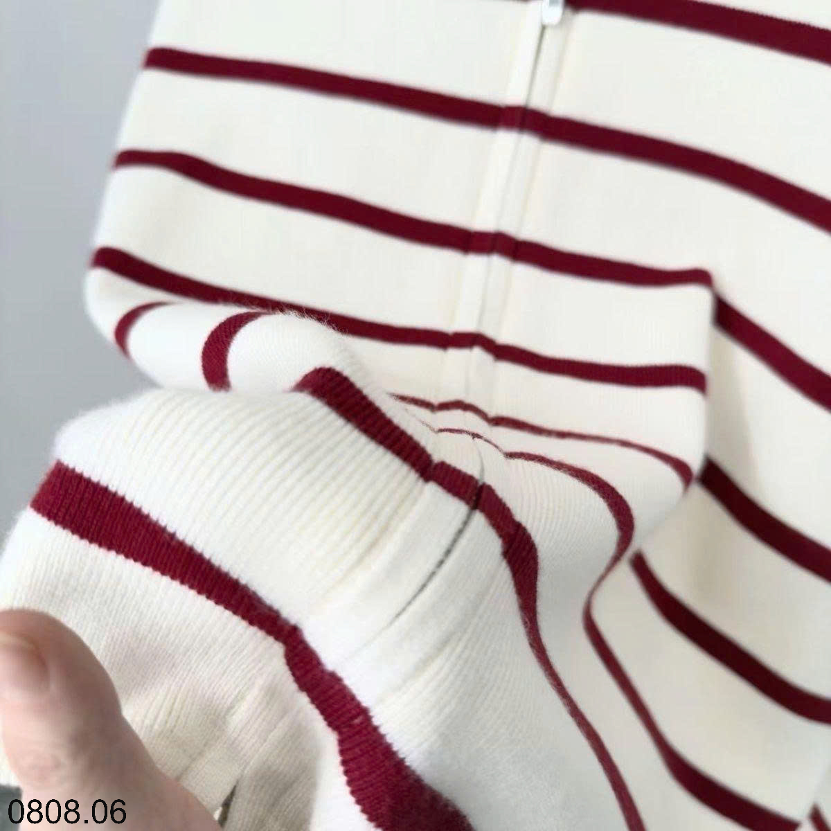 26HA0808.06 - ÁO CARDIGAN KẺ KÉO KHÓA