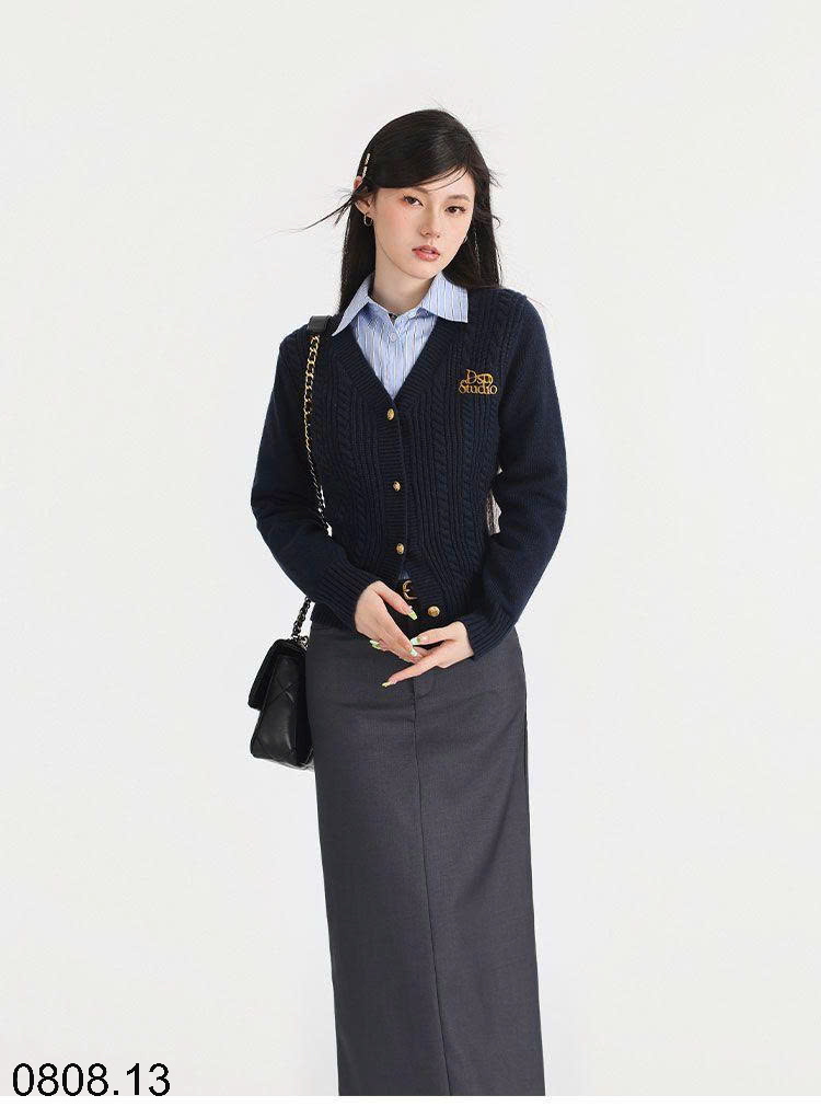 26HA0808.13 - ÁO CARDIGAN CỔ V DESSU