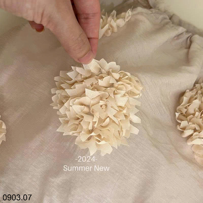 26HA0903.07 - VÁY CỔ YẾN ĐÍNH HOA TONGXING