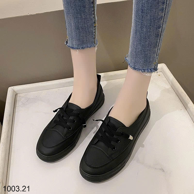 26HA1003.21 - GIÀY SLIPON BASIC NỮ