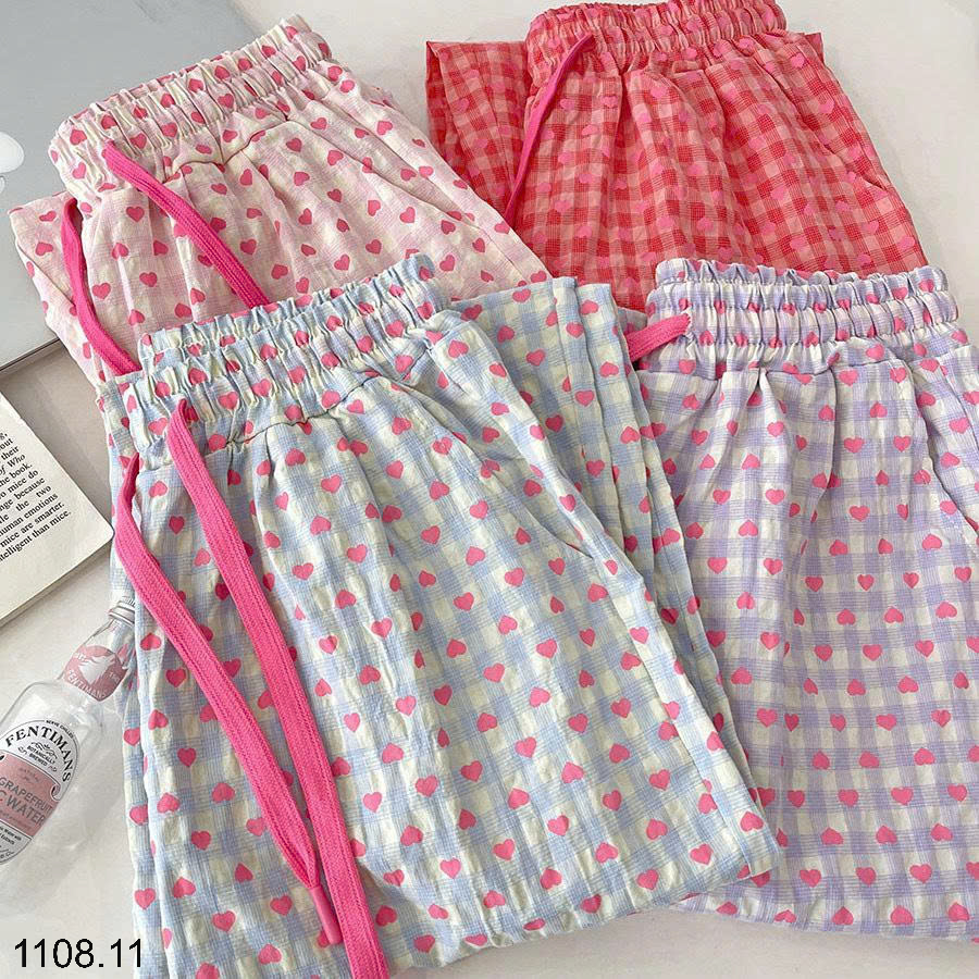 26HA1108.11 - SET 2 QUẦN KẺ NỮ HÌNH TIM