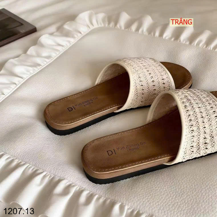 26HA1207.13 - DÉP LÊ THỜI TRANG CHO NỮ