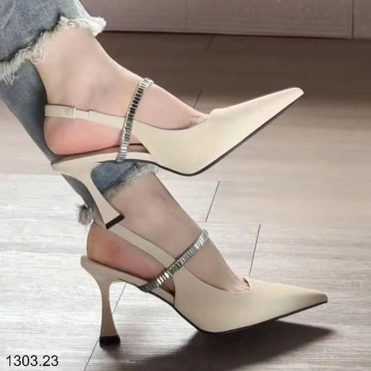 26HA1303.23 - GIÀY CAO GÓT MŨI NHỌN NỮ