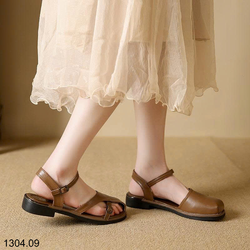 26HA1304.09 - GIÀY SANDAL ĐẾ BẰNG CHO NỮ
