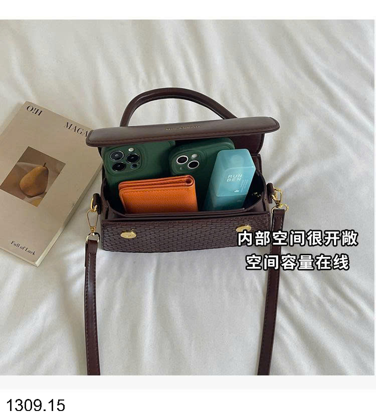 26HA1309.15 - TÚI XÁCH RETRO CHO NỮ