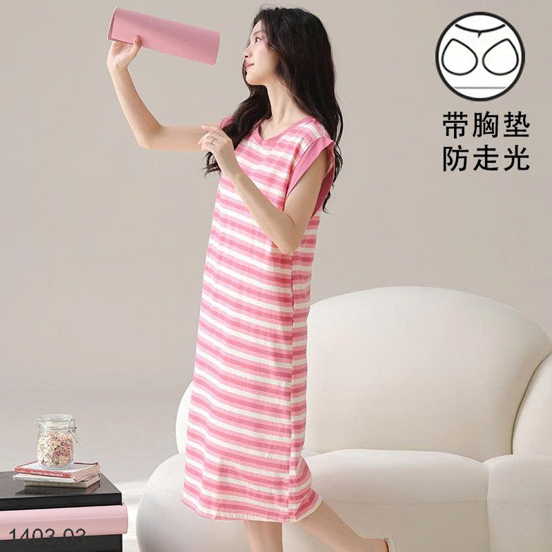 26HA1403.03 - VÁY NGỦ SÁT NÁCH KÈM BRA