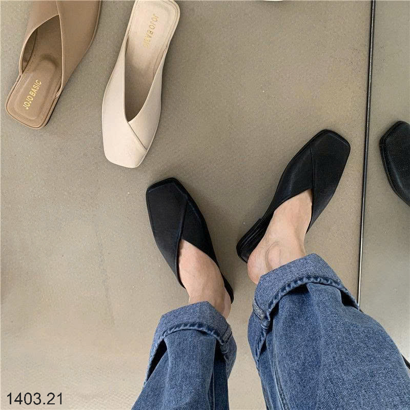 26HA1403.21 - SỤC NỮ MŨI VUÔNG