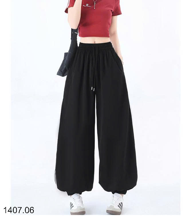 26HA1407.06 - QUẦN JOGGER KẺ SỌC KIỂU MỸ
