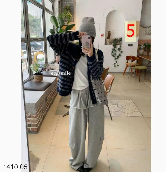 26HA1410.05 - ÁO LEN KẺ CARDIGAN EGG