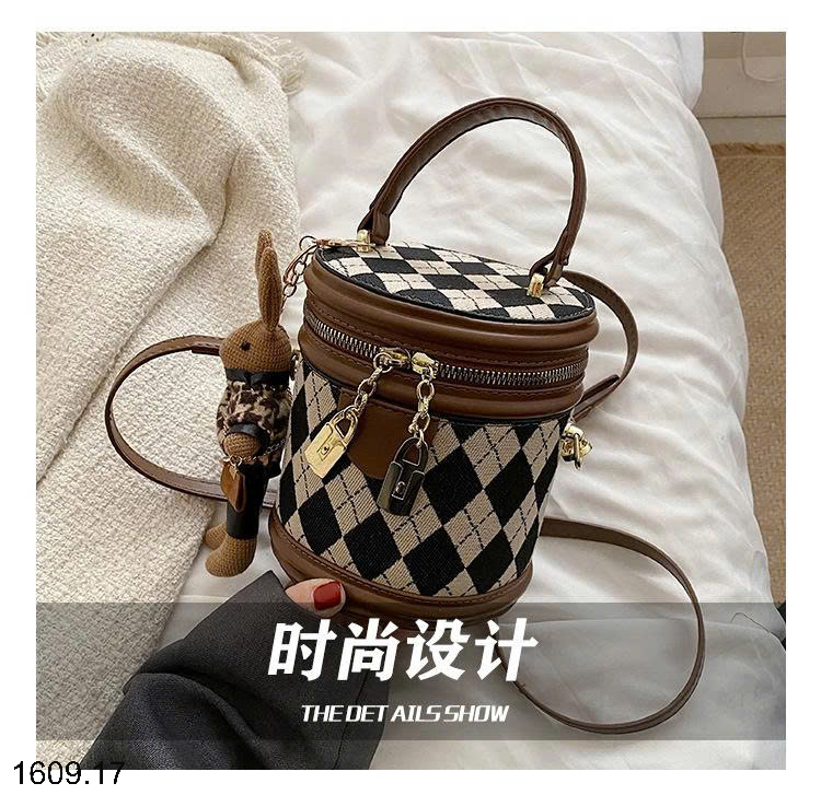26HA1609.17 - TÚI TRỐNG THỎ XINH