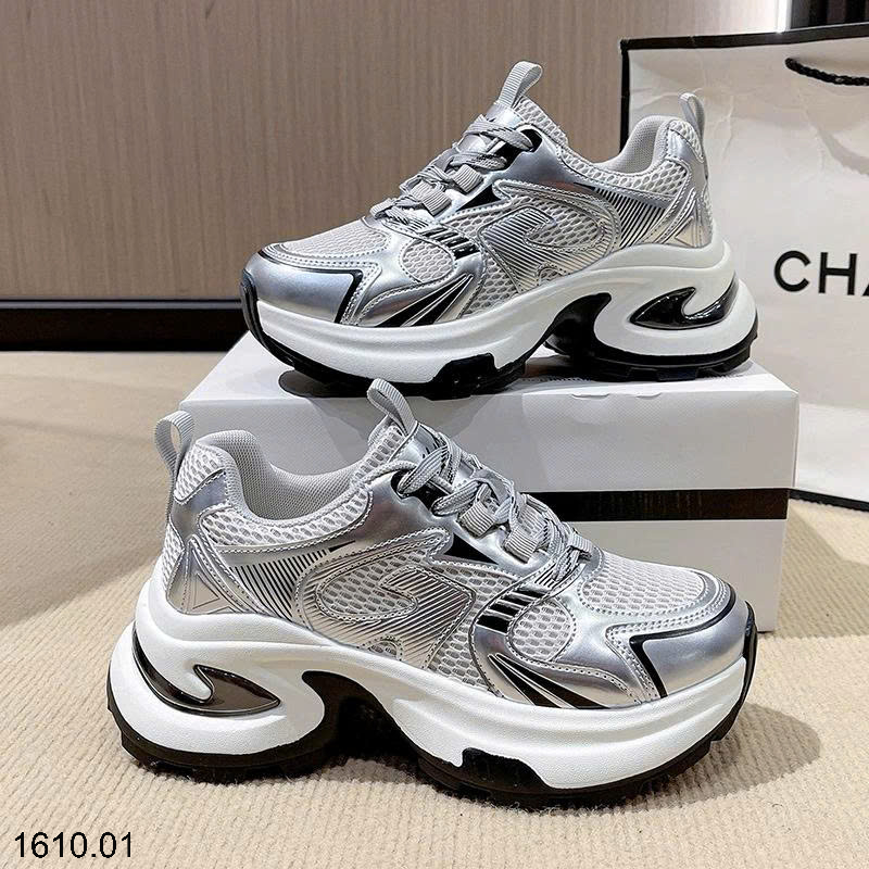 26HA1610.01 - GIÀY THỂ THAO TĂNG CHIỀU CAO CHO NỮ