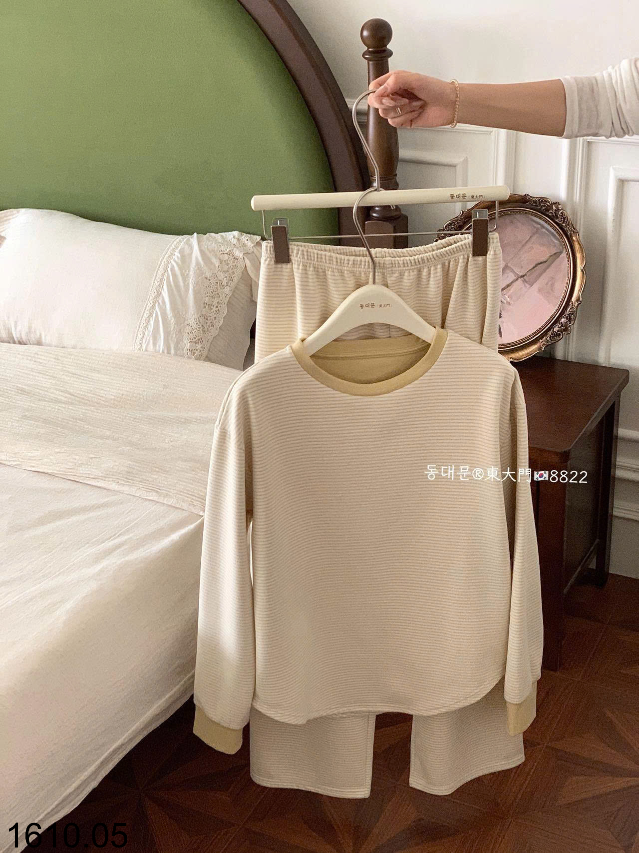 26HA1610.05 - BỘ MẶC NHÀ KẺ SỌC DONGDAEMUN