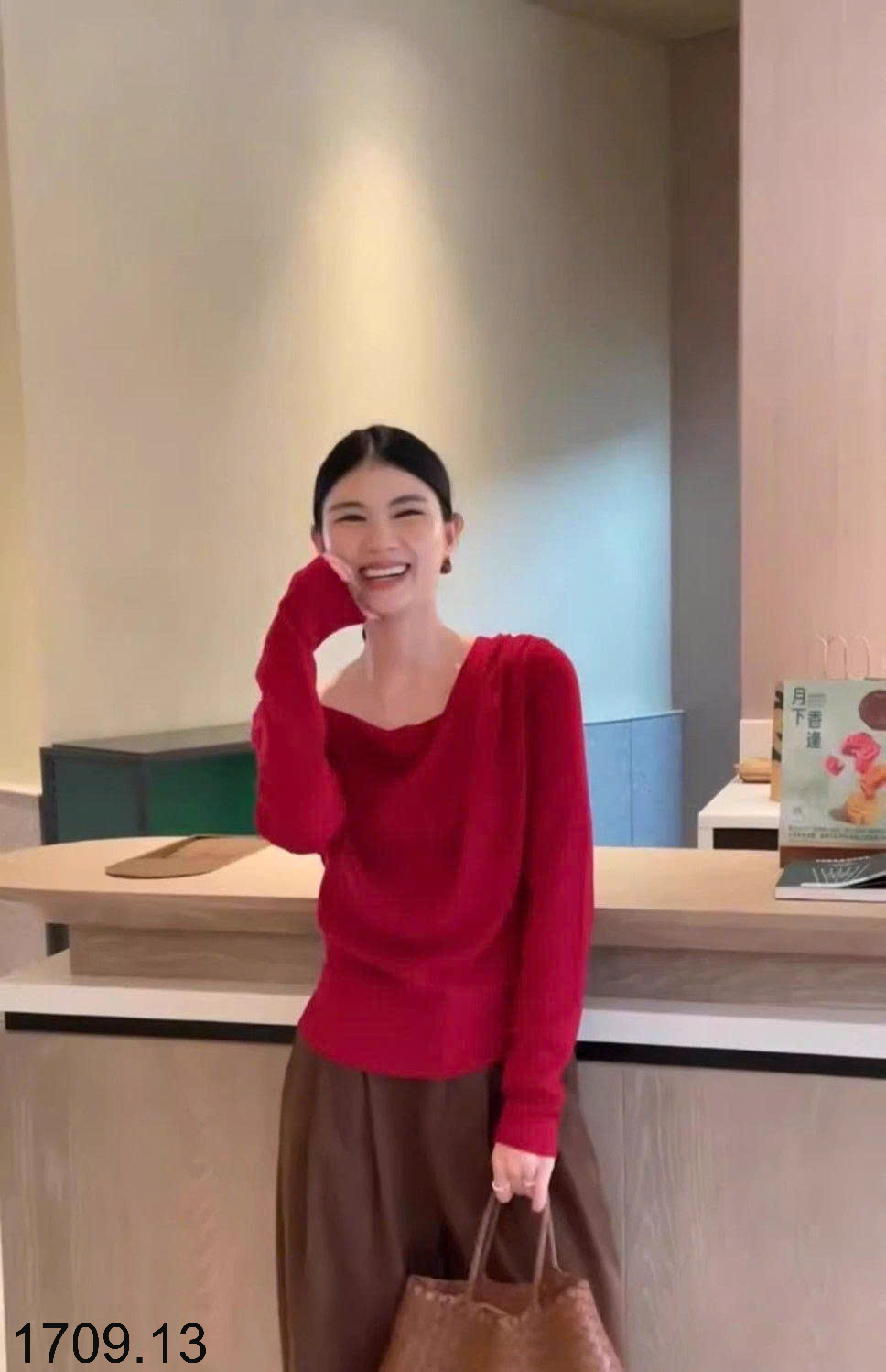 26HA1709.13 - ÁO LEN CỔ ĐIỆU ĐÀ CHO NỮ