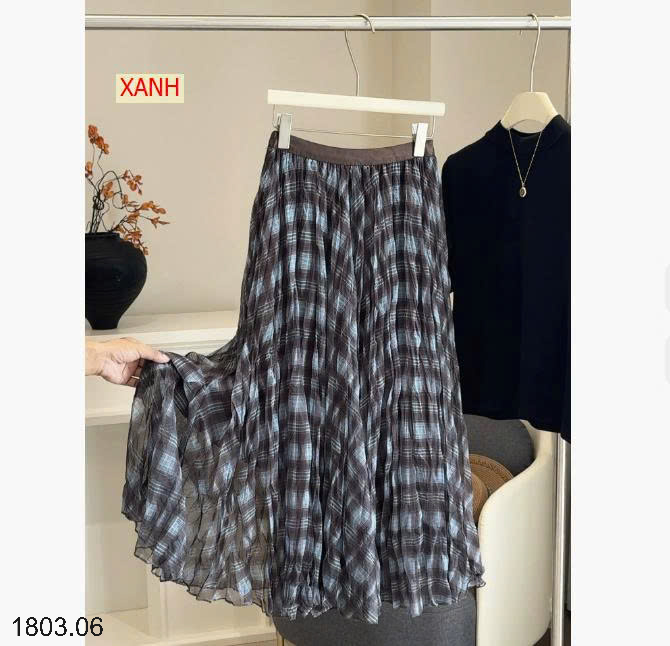 26HA1803.06 - CHÂN VÁY KẺ CARO NHÀ ANNA