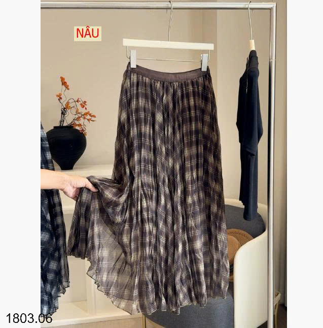 26HA1803.06 - CHÂN VÁY KẺ CARO NHÀ ANNA