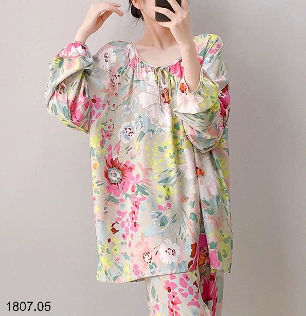 26HA1807.05 - BỘ LANH LỤA DÀI TAY CỔ TRÒN NỮ
