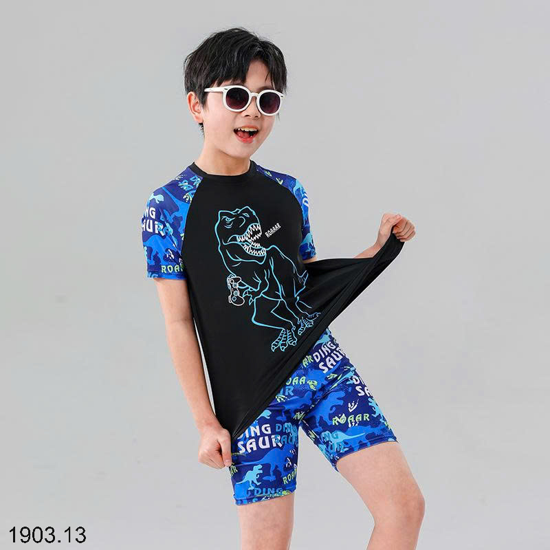 26HA1903.13 - BỘ ĐI BIỂN CHO BÉ TRAI