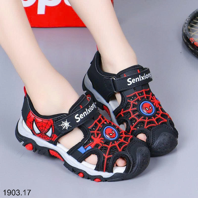 26HA1903.17 - SANDAL RỌ NGƯỜI NHỆN BÉ TRAI