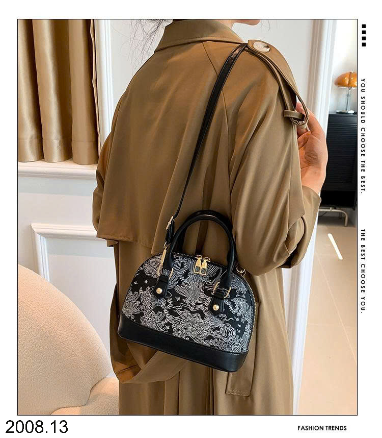 26HA2008.13 - TÚI HẾN MINI CHO NỮ