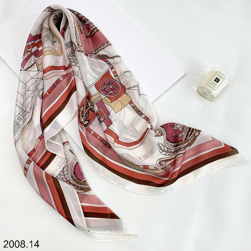 26HA2008.14 - SET 2 KHĂN LỤA VUÔNG QUÀNG CỔ