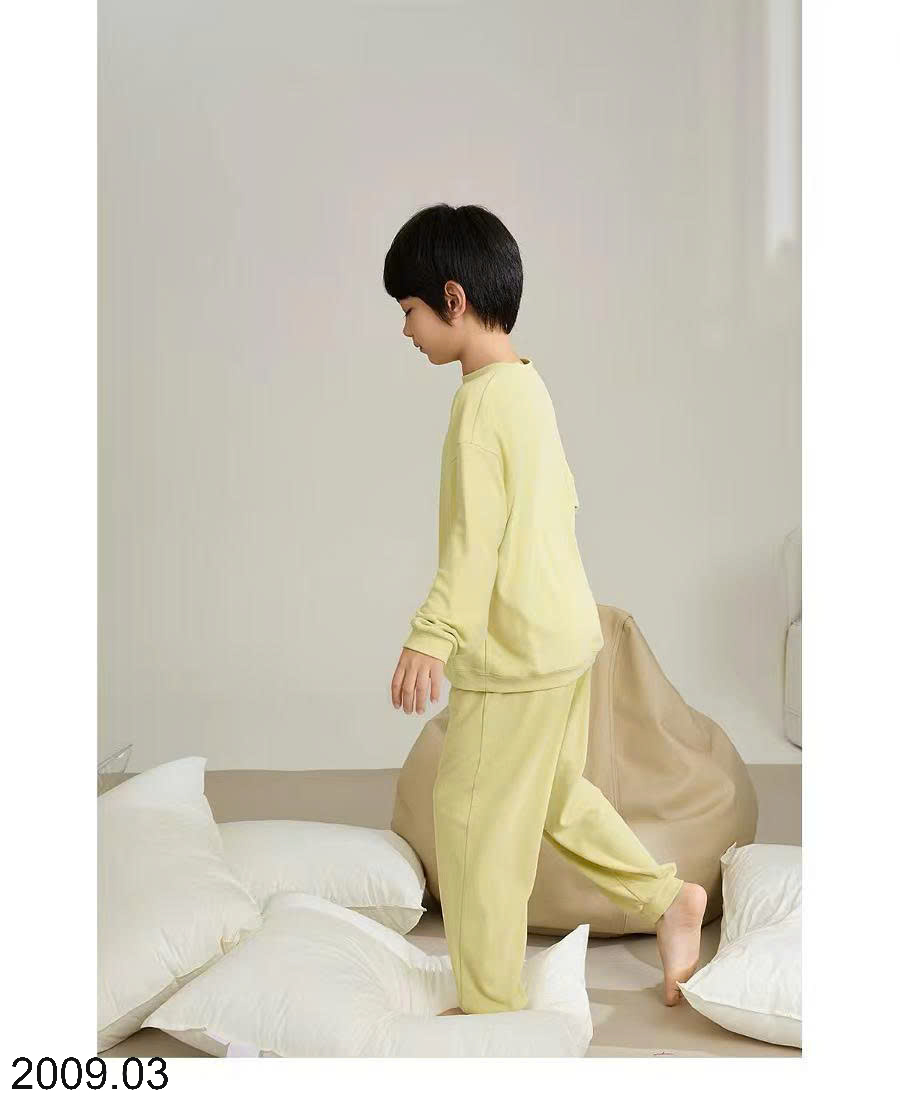 26HA2009.03 - BỘ THU ĐÔNG MẶC NHÀ CHO BÉ YÊU