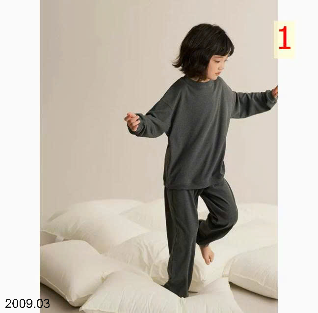 26HA2009.03 - BỘ THU ĐÔNG MẶC NHÀ CHO BÉ YÊU