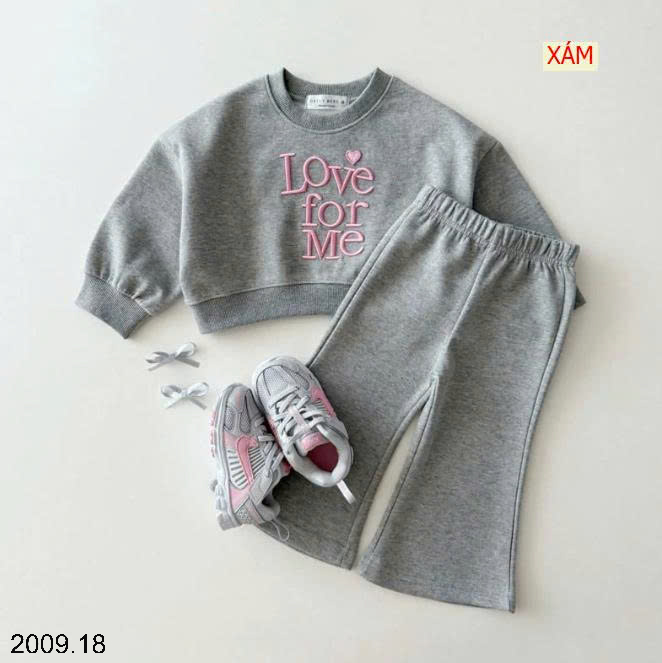 26HA2009.18 - BỘ NỈ BÉ GÁI LOVE FOR ME