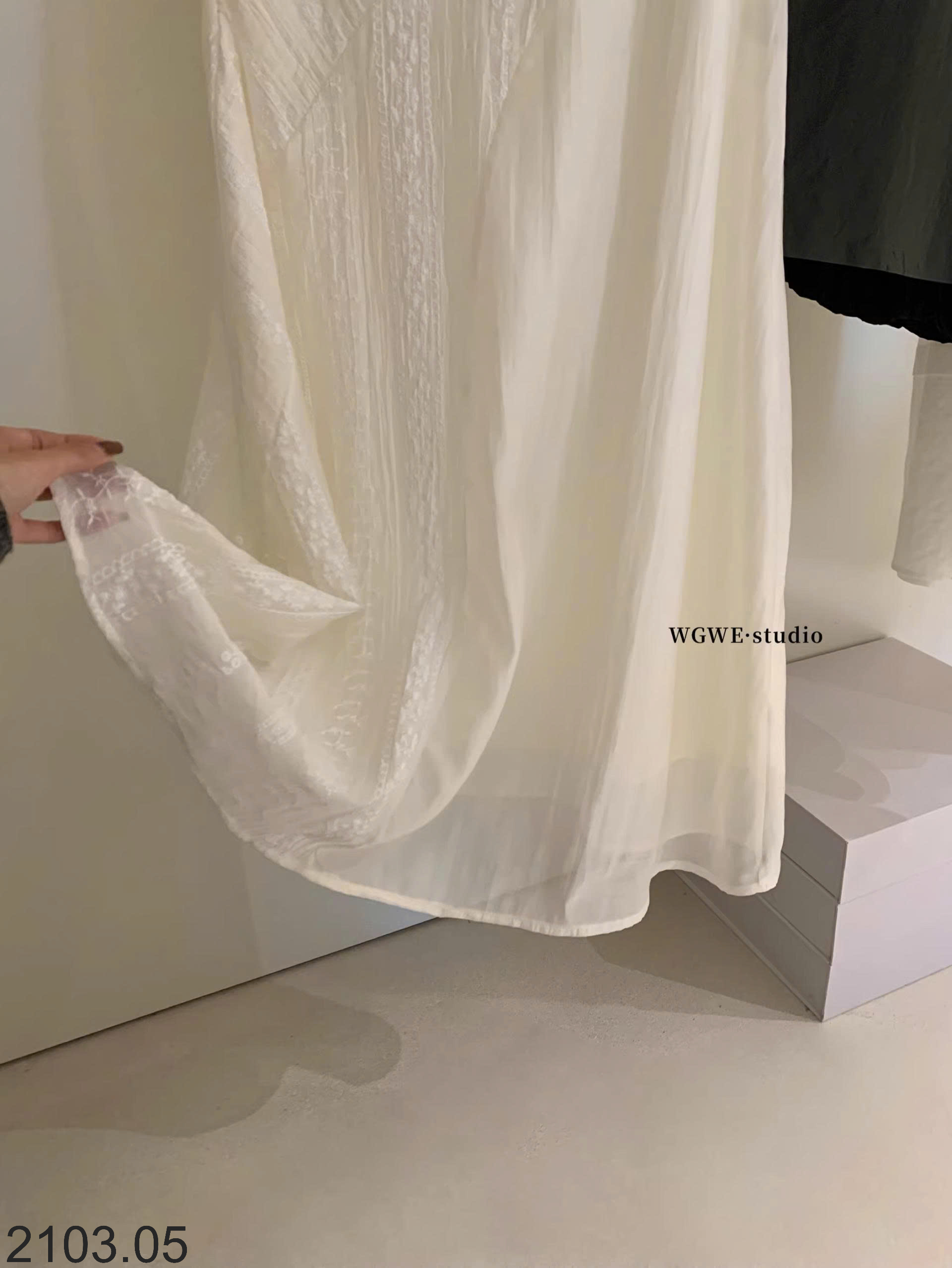 26HA2103.05 - VÁY TIỂU THƯ WGWE