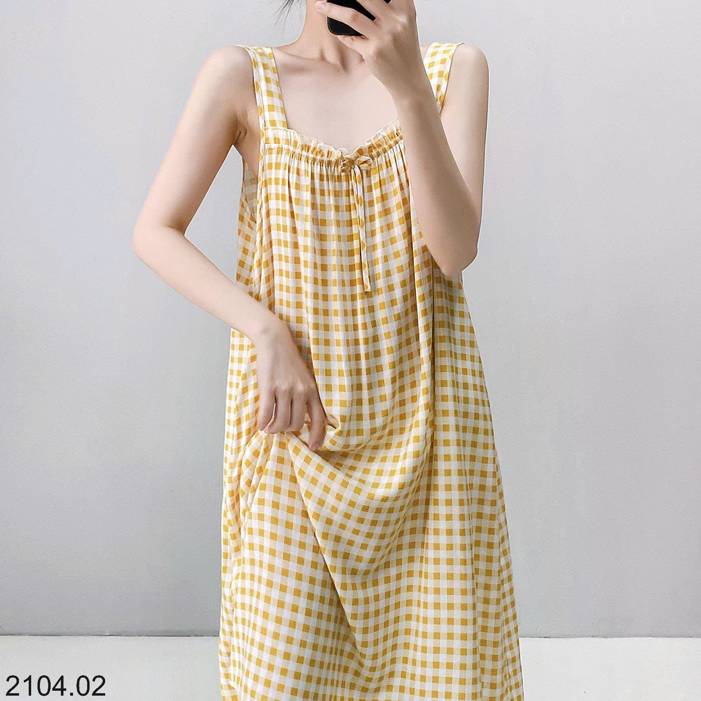 26HA2104.02 - VÁY LANH LỤA HAI DÂY BẢN TO
