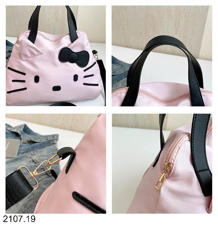 26HA2107.19 - TÚI XÁCH TAY DU LỊCH HÌNH MÈO KITTY